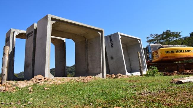 PONTE DE MADEIRA SERÁ SUBSTITUÍDA POR ADUELAS DE CONCRETO